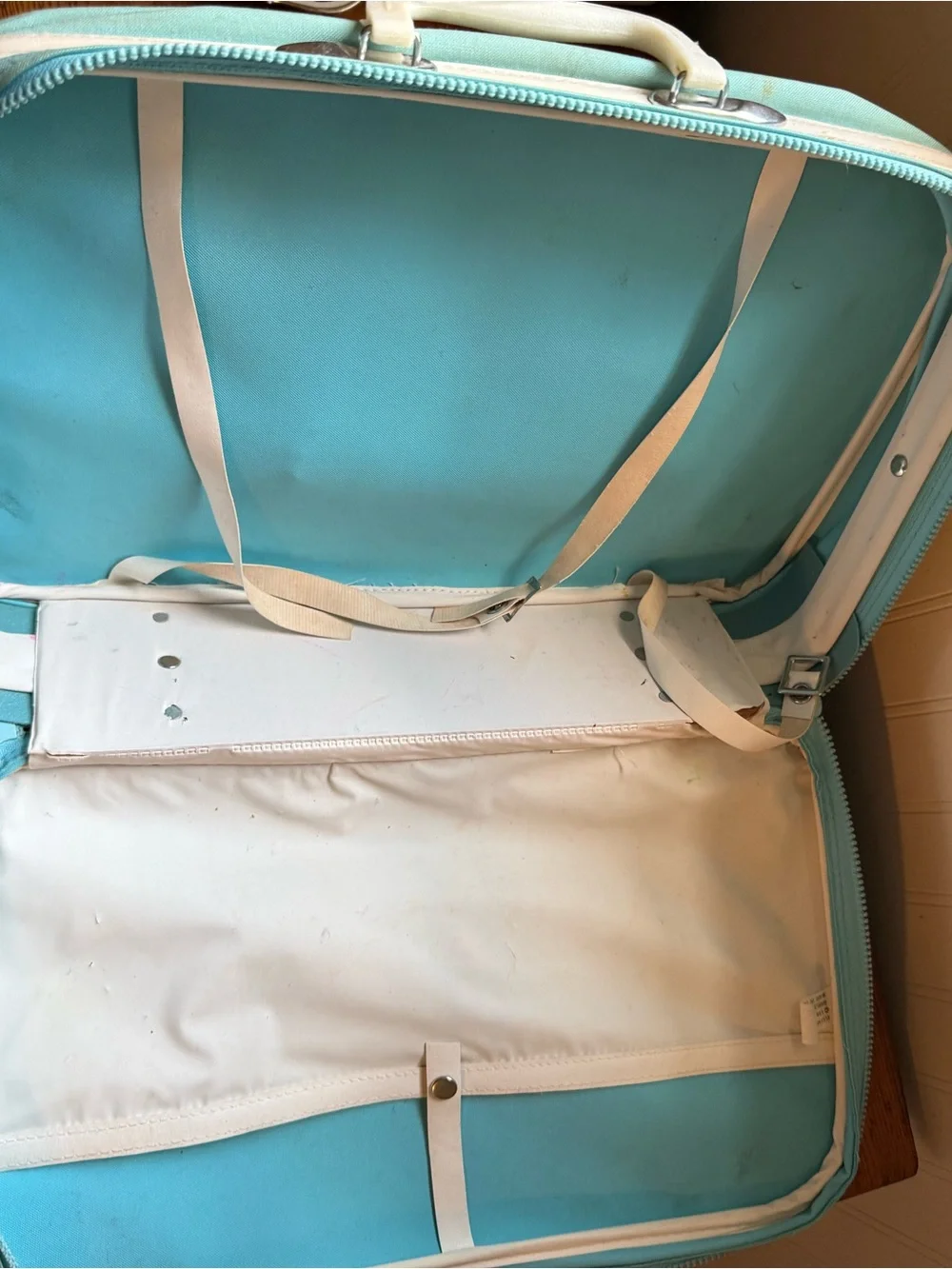 Vintage Teal Balloon Suitcase